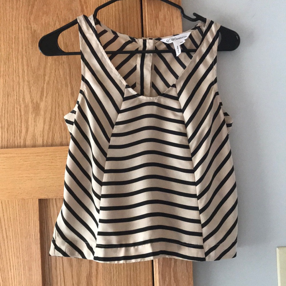 BCBGeneration XXS crop top